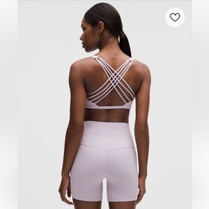 GREEN LULULEMON FREE TO BE BRA SZ 4 BRAND NEW